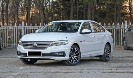 朗逸最新款爆料车图片,时尚外观与科技配置完美融合